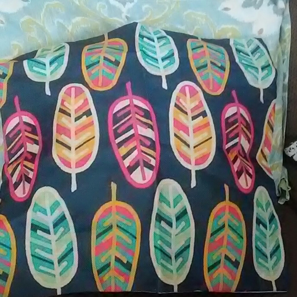 New, packaged leaf print pillow cover 17"x17"